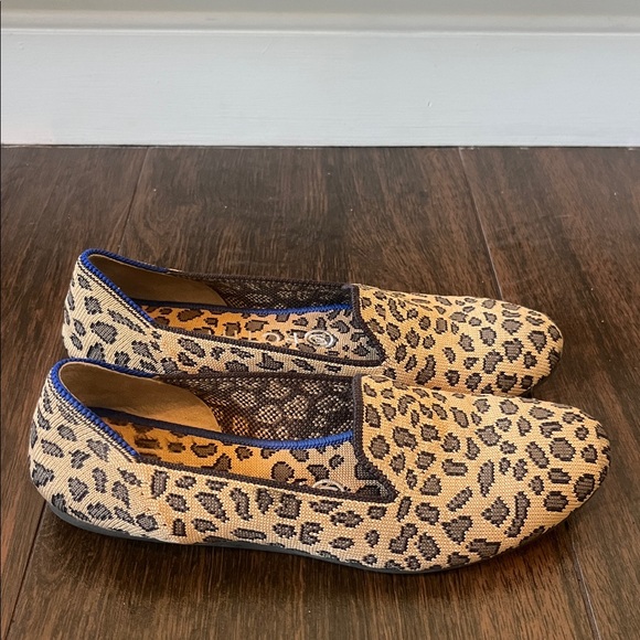Rothy’s Round Toe Cheetah Flats - Picture 3 of 7